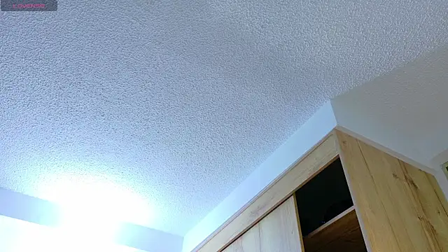 Noah-Garcia online show from November 20, 2025, 8:31 pm