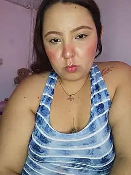 daniza2200 online show from October 4, 2025, 4:52 pm