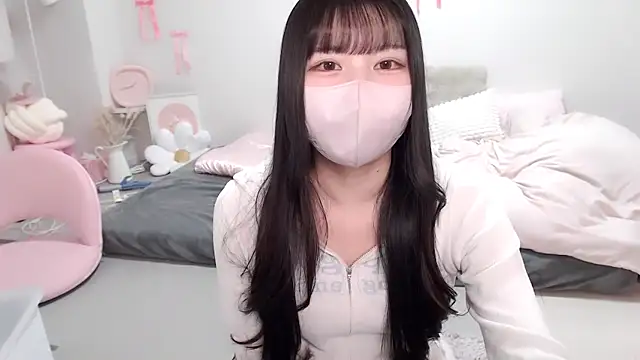 moka-neko online show from March 7, 2026, 1:49 pm