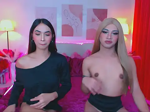 Snapshot of Alluring_Carmela chatting on October 14, 2025, 7:14 pm Alluring Carmela online show from October 14, 2025, 7:14 pm