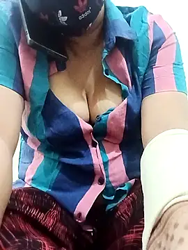 Your-vipasha online show from October 17, 2025, 7:04 pm