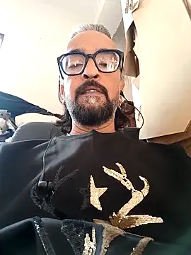 malhotra21 online show from November 8, 2025, 9:57 am