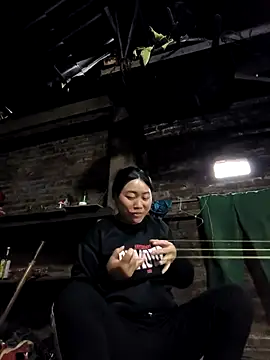 siki-00 online show from November 20, 2025, 2:56 am