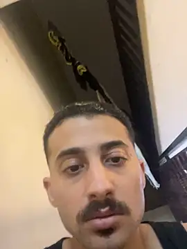Hehjehjeqll online show from May 27, 2026, 1:26 am