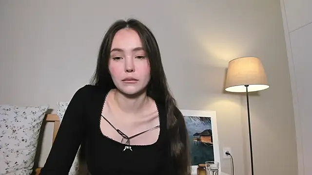 kittyphoria online show from September 25, 2025, 6:41 am
