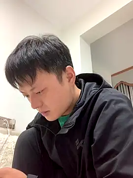 Acuteman online show from September 28, 2025, 1:51 pm