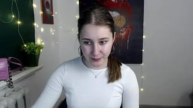 Milka kamila online show from December 18, 2025, 5:06 pm