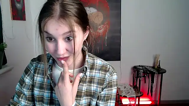 Milka kamila online show from February 4, 2026, 2:34 pm