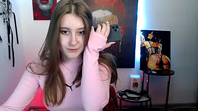 Snapshot of Milka_kamila chatting on March 7, 2026, 3:17 pm Milka kamila online show from March 7, 2026, 3:17 pm
