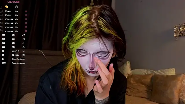 Snapshot of KandraCruser chatting on November 24, 2025, 8:09 pm KandraCruser online show from November 24, 2025, 8:09 pm