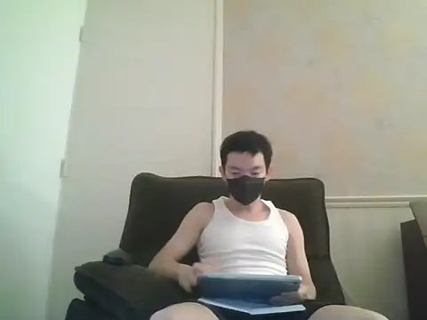 Snapshot of kaikai1335 chatting on September 13, 2025, 1:22 pm kaikai1335 online show from September 13, 2025, 1:22 pm