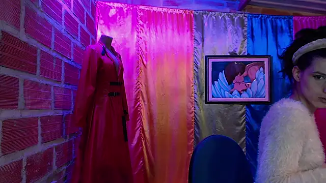 Snapshot of Moira-Hot chatting on October 31, 2025, 7:05 am Moira-Hot online show from October 31, 2025, 7:05 am