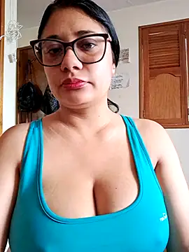 Monse--145 online show from October 18, 2025, 12:40 pm