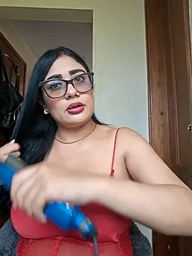 Monse--145 online show from April 8, 2026, 7:48 pm