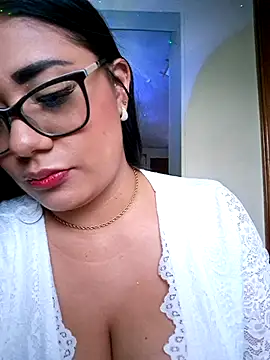 Monse--145 online show from October 31, 2025, 10:38 pm