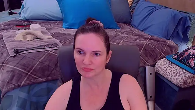 ninajaymes online show from November 2, 2025, 12:15 am