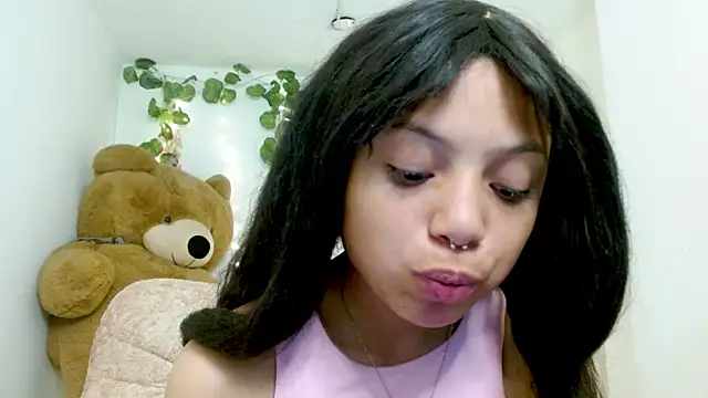 EIVIY1609 online show from November 7, 2025, 2:21 pm