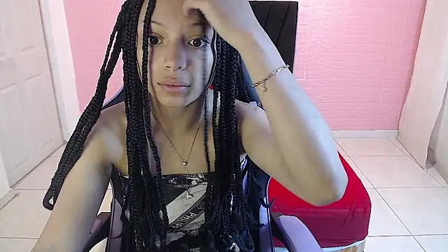 EIVIY1609 online show from November 18, 2025, 1:58 pm