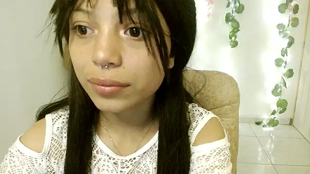 EIVIY1609 online show from October 18, 2025, 2:08 pm