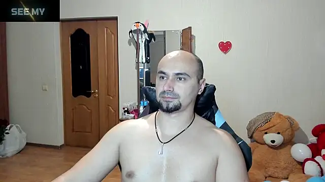 Snapshot of Gri_SH chatting on October 27, 2025, 9:27 pm Gri SH online show from October 27, 2025, 9:27 pm