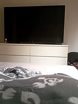 NiceBadgera online show from October 12, 2025, 10:38 am