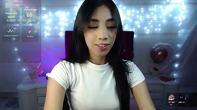 HANNALOUSEGIRL online show from September 29, 2025, 10:59 pm
