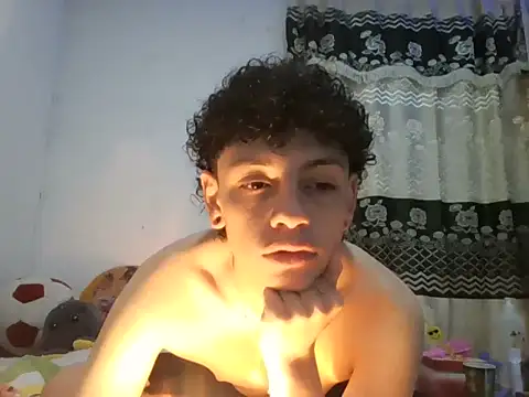 Axel rousex online show from October 10, 2025, 12:22 am