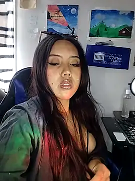 -Selene  online show from September 29, 2025, 9:09 pm