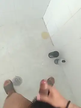 pitoduroparati online show from December 13, 2025, 10:05 pm