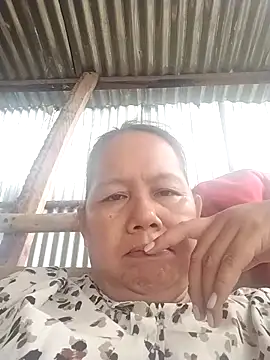 Snapshot of Babyangel6910 chatting on October 29, 2025, 1:59 am Babyangel6910 online show from October 29, 2025, 1:59 am