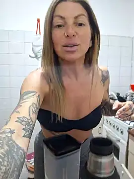 goddessfoxyla online show from September 20, 2025, 2:16 am