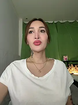Snapshot of toni_0601 chatting on July 30, 2026, 2:21 am toni 0601 online show from July 30, 2026, 2:21 am