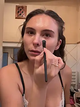 SophiiaStarr online show from October 3, 2025, 12:17 pm