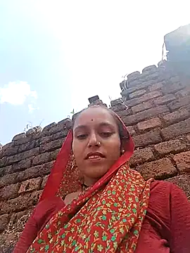 Sonam shinde online show from October 9, 2025, 6:03 am