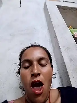Sonam shinde online show from October 2, 2025, 5:49 pm