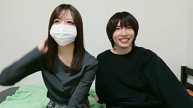 JDsakichan2 online show from April 16, 2026, 12:28 pm