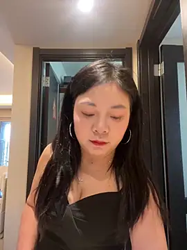 Snapshot of smgirls chatting on November 17, 2025, 6:50 am smgirls online show from November 17, 2025, 6:50 am