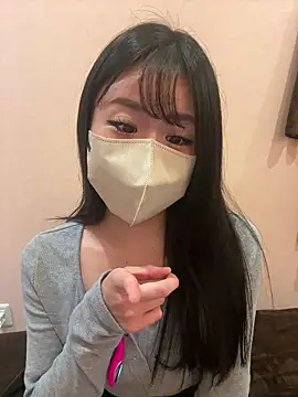 Ema-- online show from October 22, 2025, 10:04 am