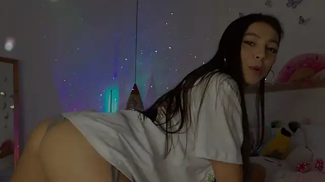keirasworld online show from May 8, 2026, 12:25 am