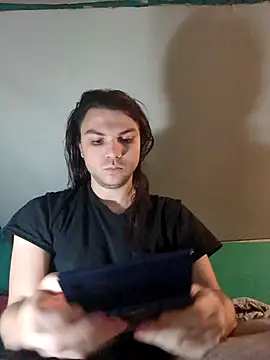 redroze1999 online show from October 8, 2025, 1:51 am