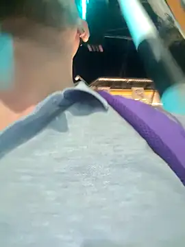 Snapshot of DanteWinter chatting on December 23, 2025, 2:11 am DanteWinter online show from December 23, 2025, 2:11 am