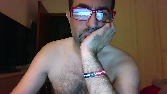 Snapshot of max_im69 chatting on July 18, 2026, 10:40 pm max im69 online show from July 18, 2026, 10:40 pm