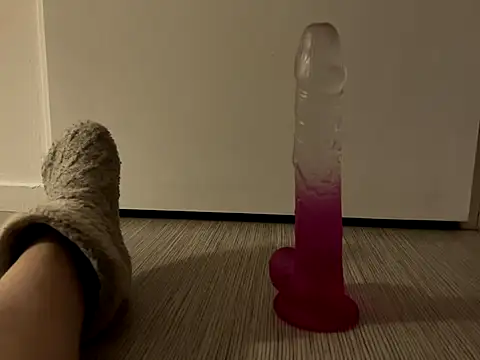 Snapshot of Praticiapieds chatting on September 23, 2025, 6:48 pm Praticiapieds online show from September 23, 2025, 6:48 pm