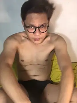 Snapshot of datnguyenvn chatting on February 28, 2026, 12:27 pm datnguyenvn online show from February 28, 2026, 12:27 pm