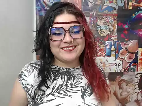 Curvy-Queen online show from September 20, 2025, 3:11 am