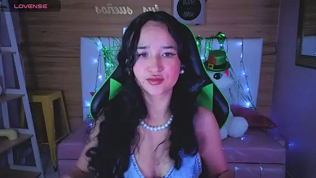 bella vibess s online show from March 20, 2026, 12:39 pm