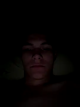 Snapshot of gjollyros chatting on October 1, 2025, 12:06 am gjollyros online show from October 1, 2025, 12:06 am