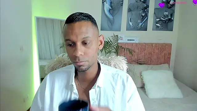 KingEdward  online show from October 13, 2025, 10:17 am