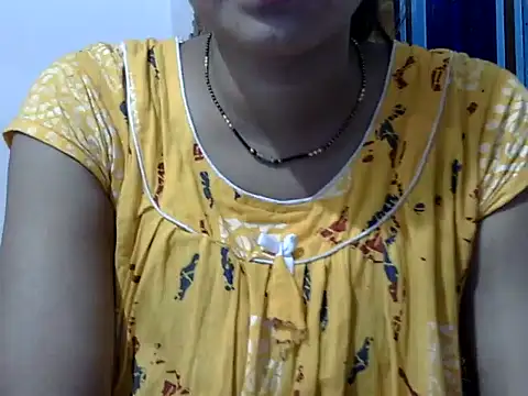 dreamgirl20262 online show from October 18, 2025, 1:46 pm