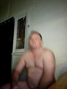 Snapshot of frooty4u chatting on November 18, 2025, 10:51 am frooty4u online show from November 18, 2025, 10:51 am